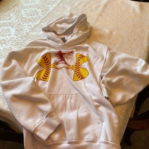 UNDER ARMOUR SWEATSHIRT - Size Small